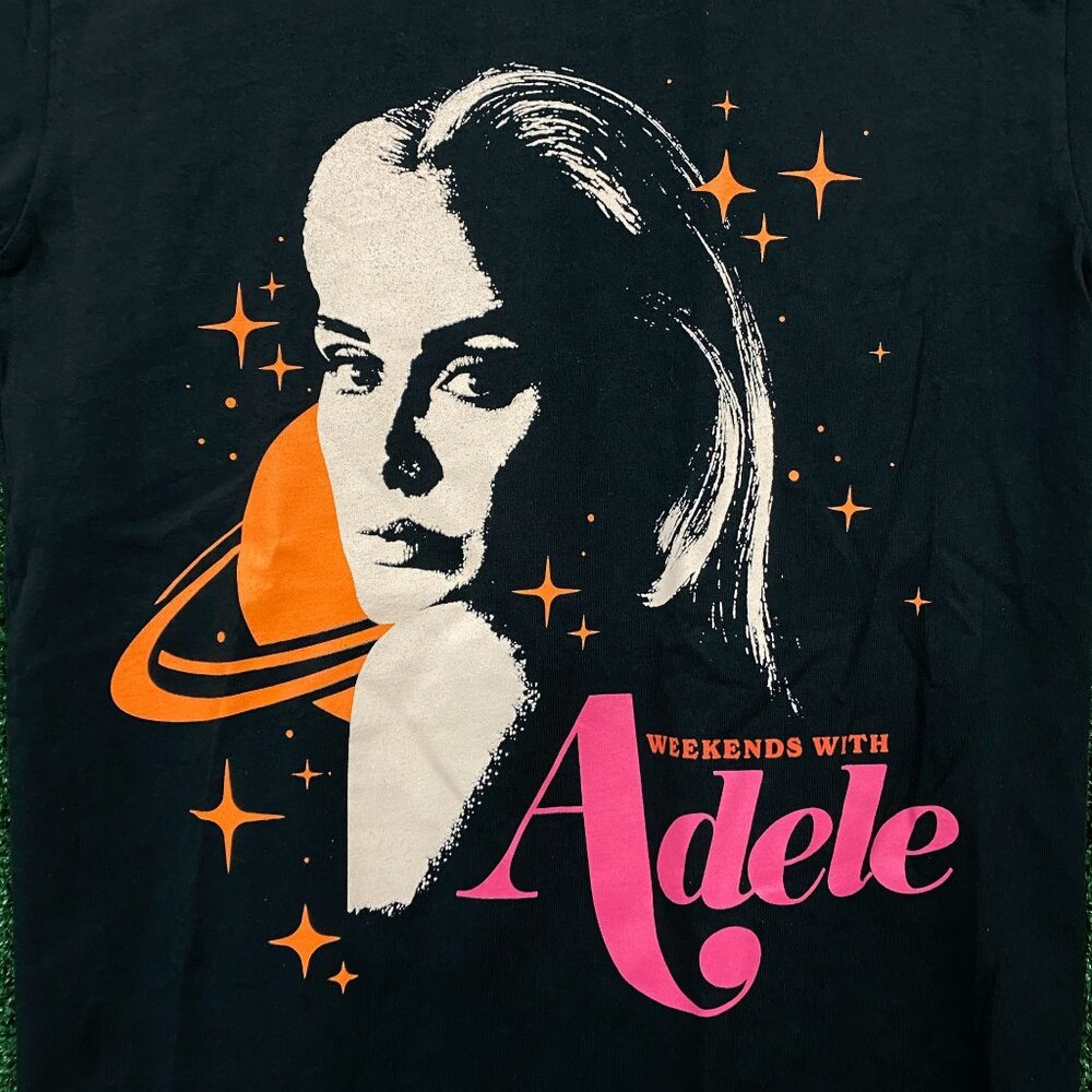 Adele Tshirt Size Medium - image 2